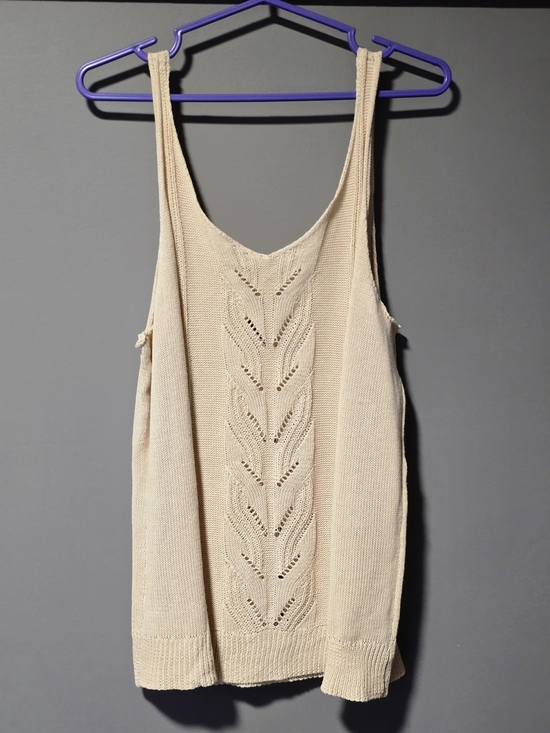 Tops - Delicate Chevron Knit Openwork Tank For A Vintage, Breezy, Effortless Feel.